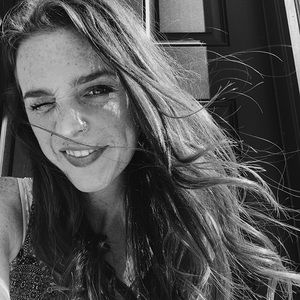 Meet your Posher, Ebony